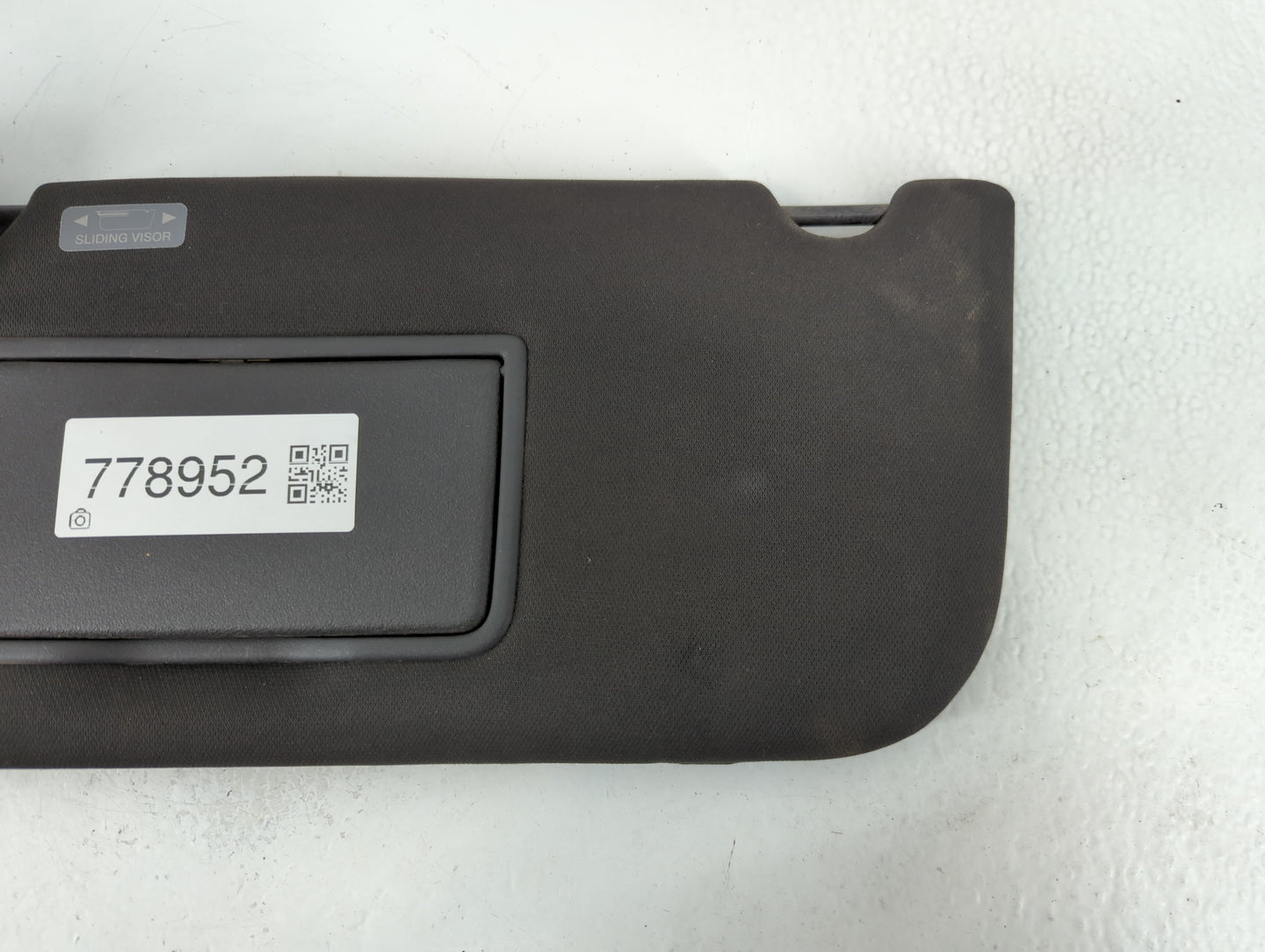 2013-2019 Ford Taurus Sun Visor Shade Replacement Driver Left Mirror Fits Fits 2013 2014 2015 2016 2017 2018 2019 OEM Used Auto Parts - Oemusedautoparts1.com