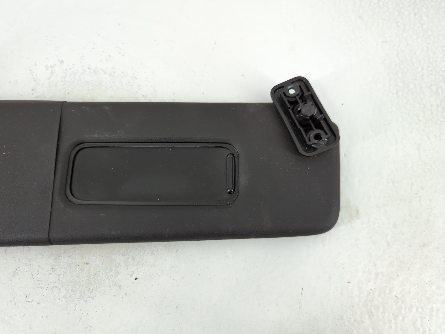 2016-2021 Chevrolet Malibu Sun Visor Shade Replacement Driver Left Mirror Fits Fits 2016 2017 2018 2019 2020 2021 OEM Used Auto Parts - Oemusedautoparts1.com