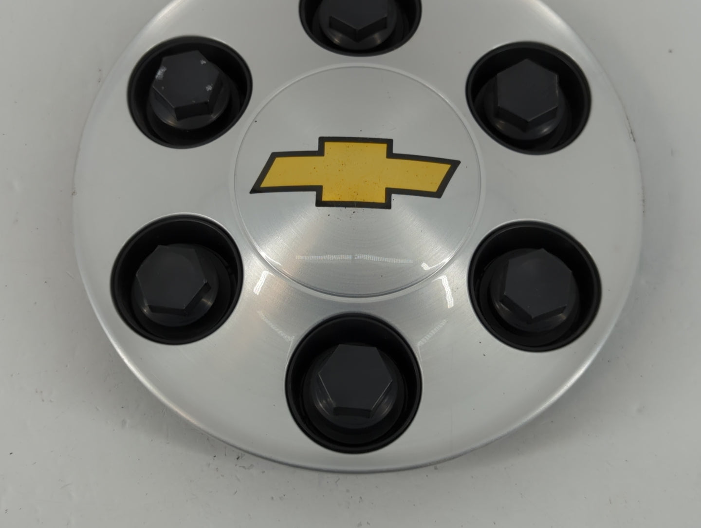 2007 Chevrolet Silverado Center Cap Oem - Oemusedautoparts1.com