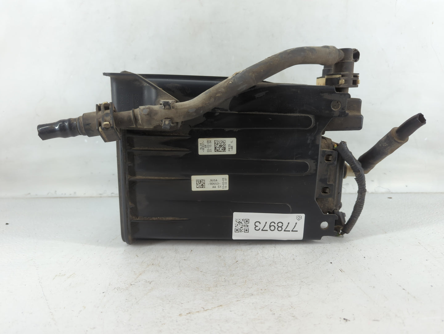 2014 Ford Expedition Fuel Vapor Charcoal Canister - Oemusedautoparts1.com