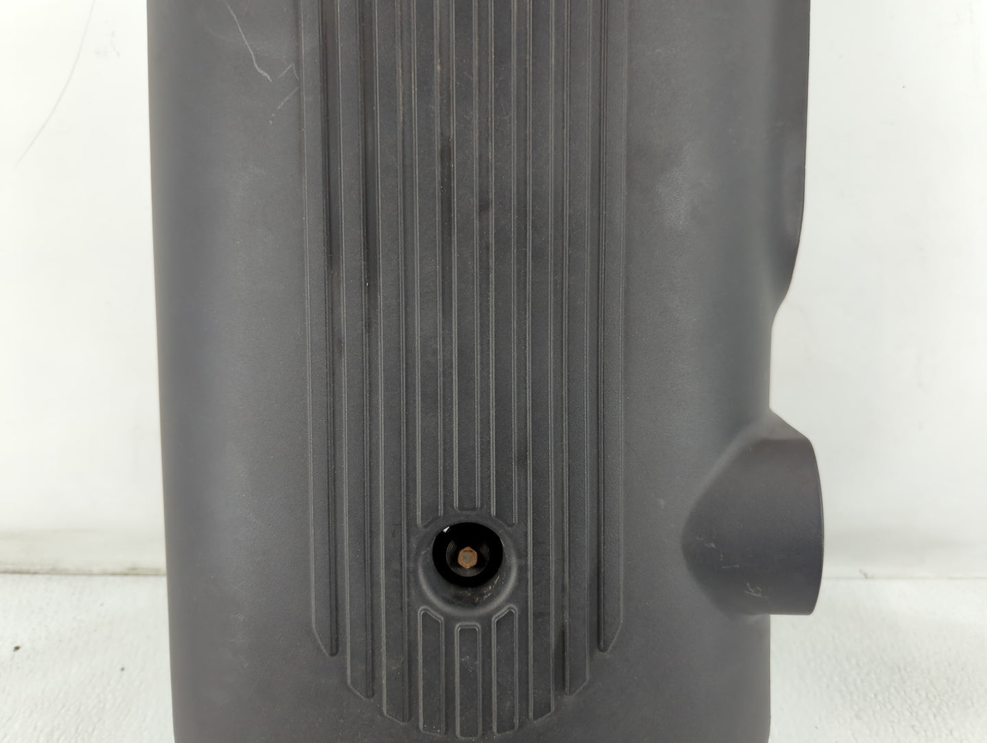 2006 Gmc Sierra Engine Cover - Oemusedautoparts1.com