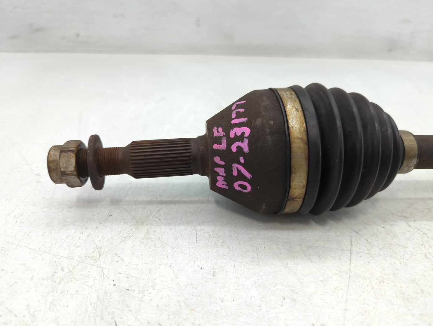 2005-2010 Chevrolet Cobalt Axle Shaft Front Driver Cv C/v - Oemusedautoparts1.com