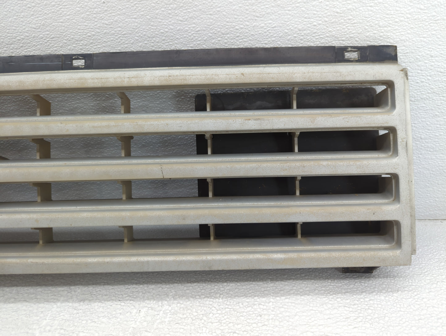 1988 Ford Aerostar Front Grille Bumper Not Included - Oemusedautoparts1.com