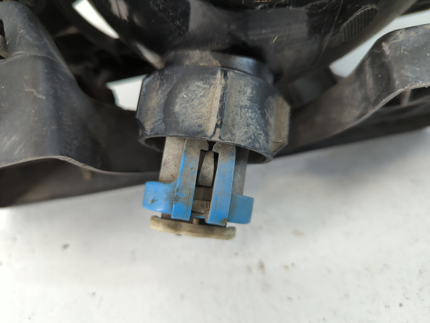 1994-1995 Hyundai Elantra Driver Left Oem Head Light Headlight Lamp