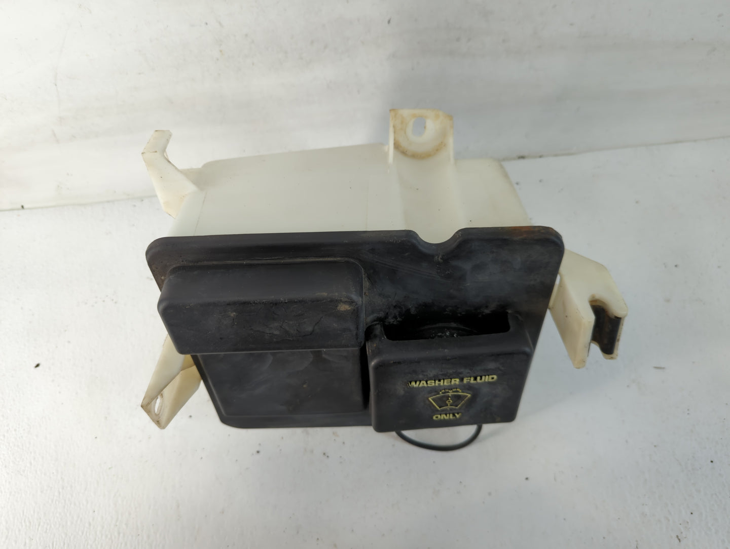 Ford F-150 Windshield Washer Fluid Reservoir Bottle Oem - Oemusedautoparts1.com