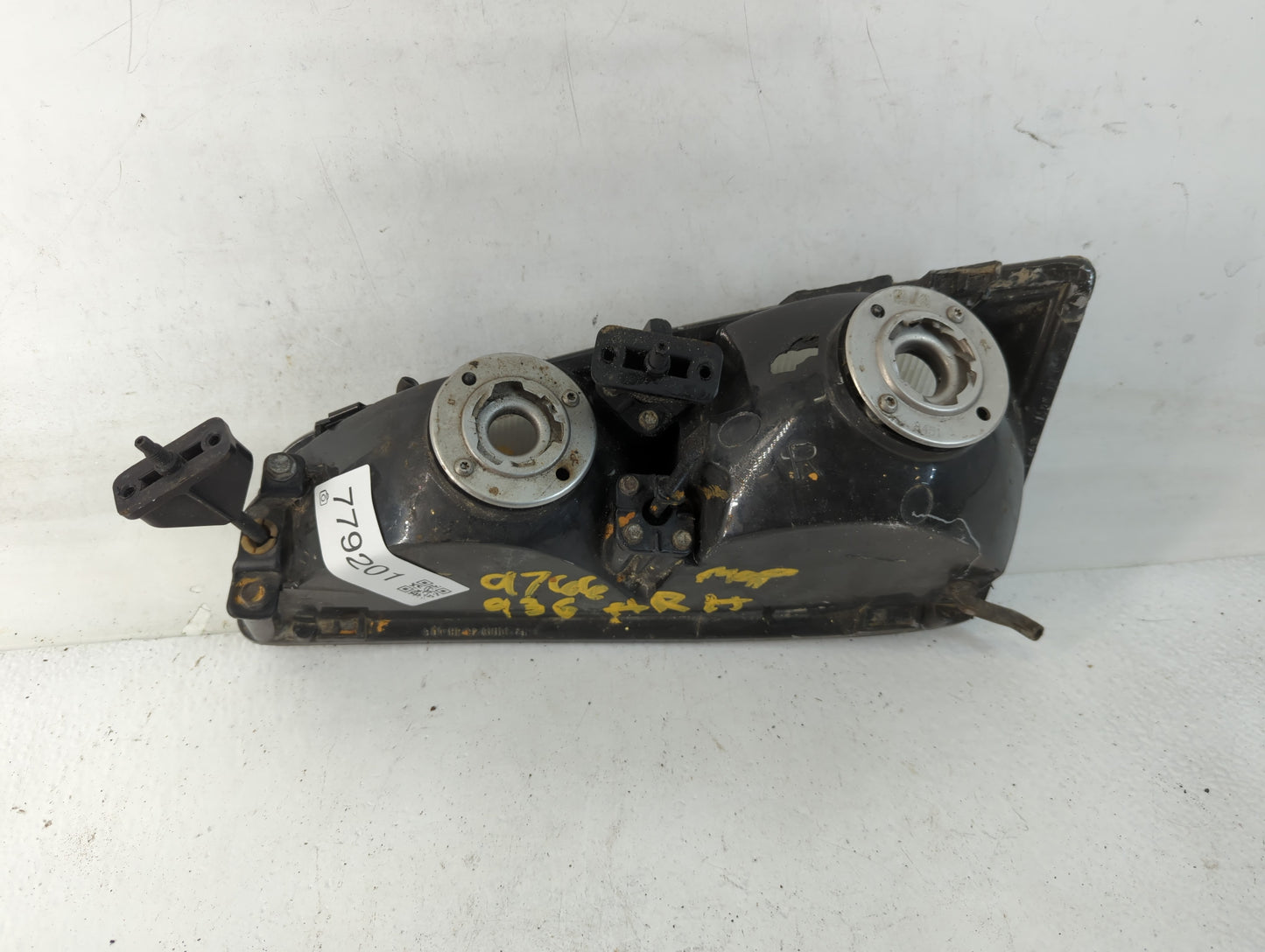 1992-1995 Pontiac Grand Am Passenger Right Oem Head Light Headlight Lamp - Oemusedautoparts1.com