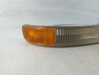 1999-2004 Gmc Sierra 2500 Passenger Right Oem Head Light Headlight Lamp - Oemusedautoparts1.com