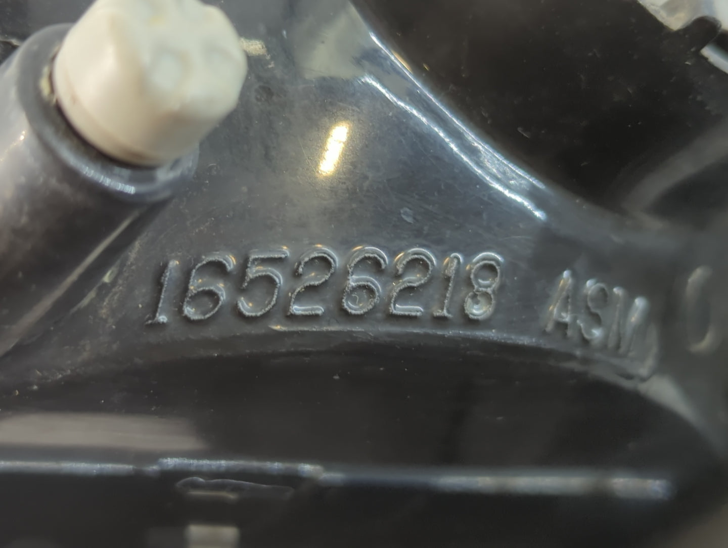 Gmc S10 Blazer Passenger Right Oem Head Light Headlight Lamp - Oemusedautoparts1.com