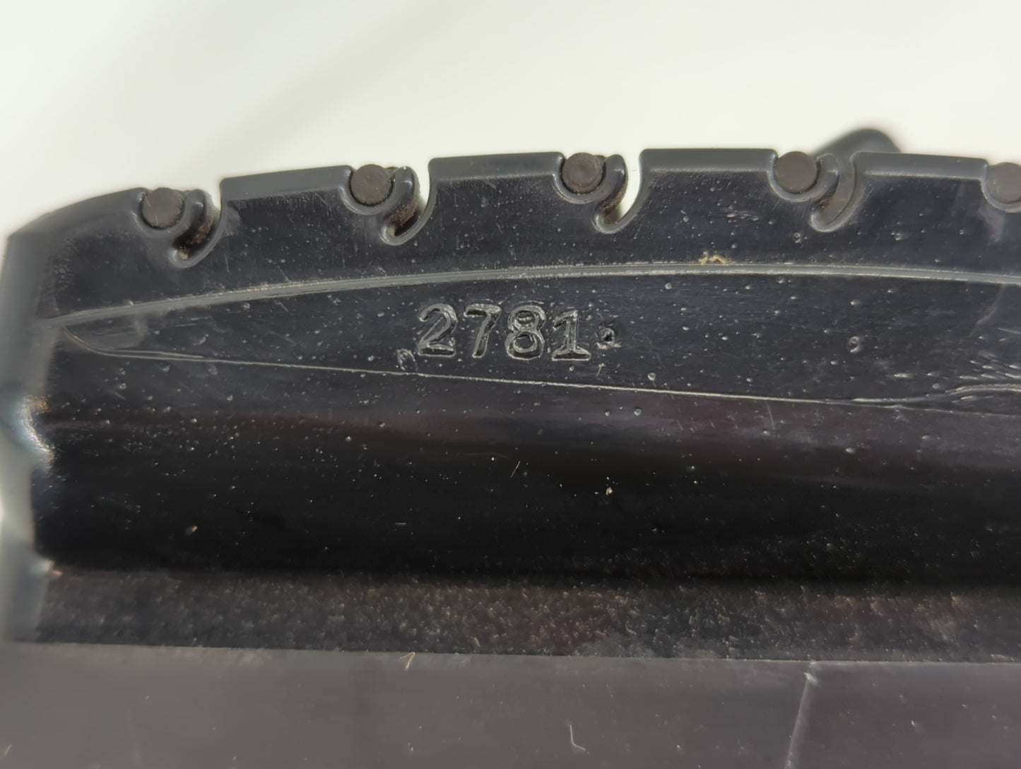 2011 Gmc Acadia AIRVEVTS - Oemusedautoparts1.com