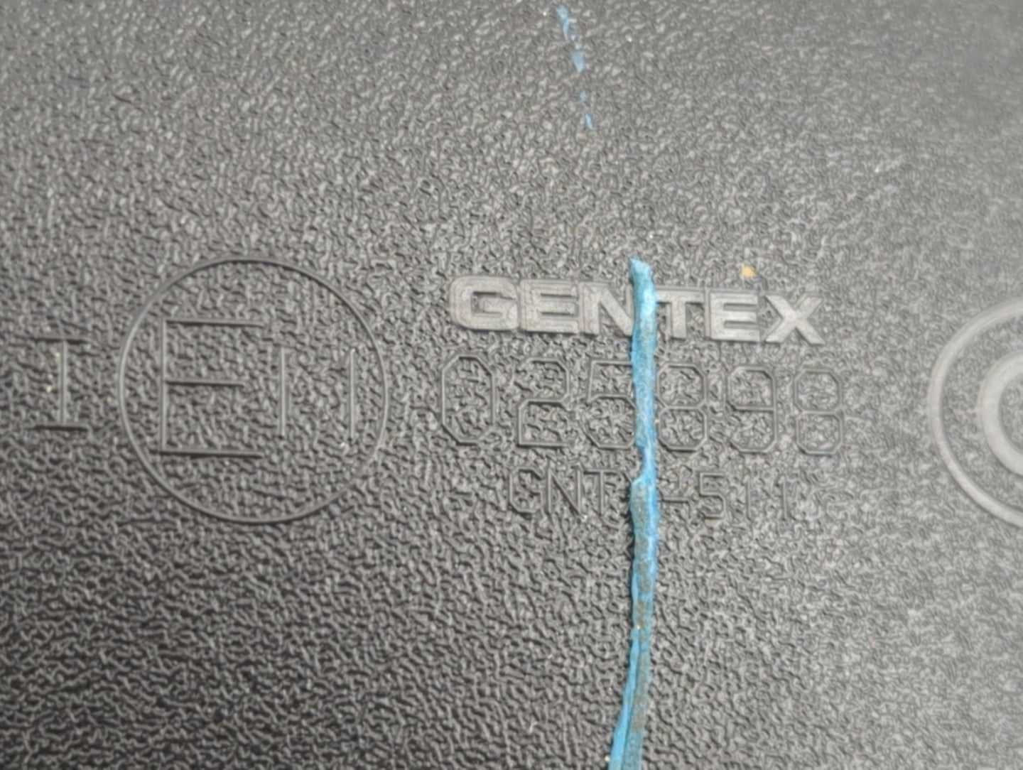 2007-2011 Buick Lucerne Interior Rear View Mirror Replacement OEM P/N:IE11025898 Fits Fits 2006 2007 2008 2009 2010 2011 2012 OEM Used Auto Parts - Oemusedautoparts1.com