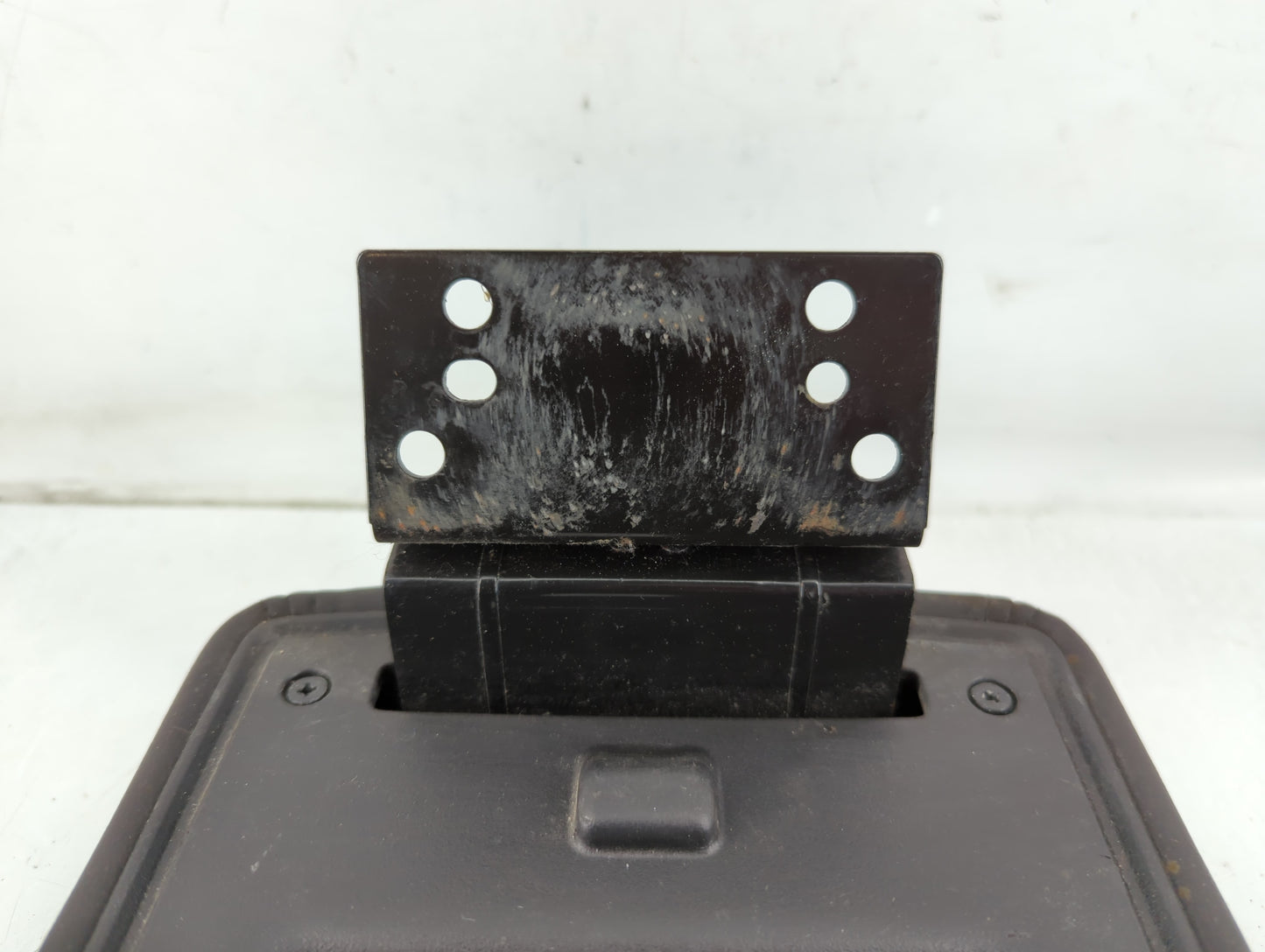 2007 Chevrolet Impala Center Console Armrest Cover Lid Fits OEM Used Auto Parts - Oemusedautoparts1.com
