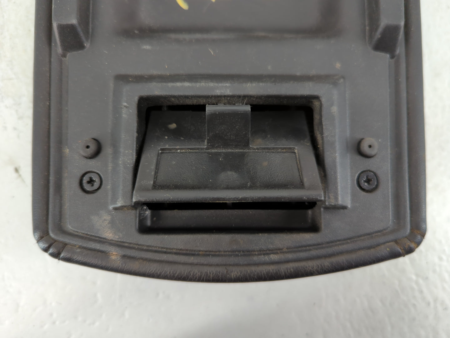 2007 Chevrolet Impala Center Console Armrest Cover Lid Fits OEM Used Auto Parts - Oemusedautoparts1.com