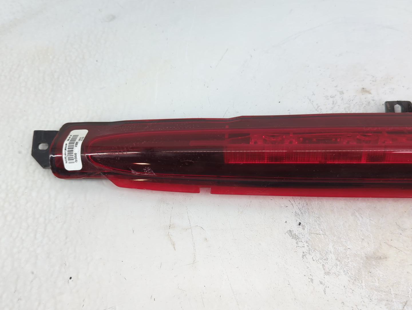 2010 Chevrolet Avalanche Third Brake Light Tail Light P/N:15120540 Fits OEM Used Auto Parts - Oemusedautoparts1.com