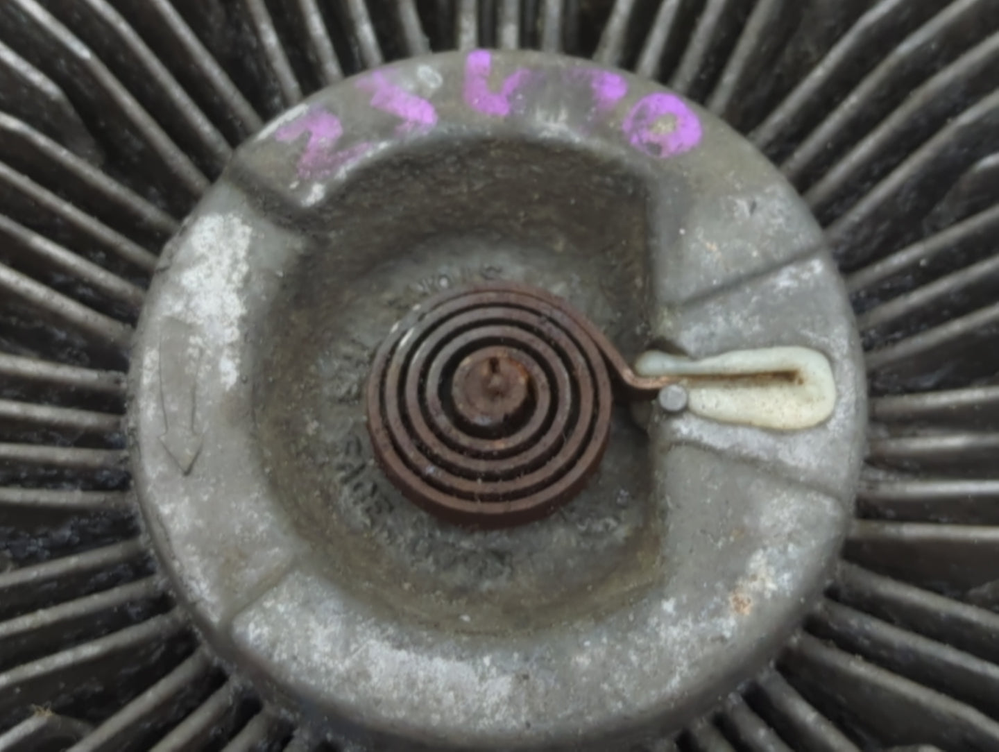 2000 Ford F-250 Super Duty Radiator Cooling Fan Clutch - Oemusedautoparts1.com