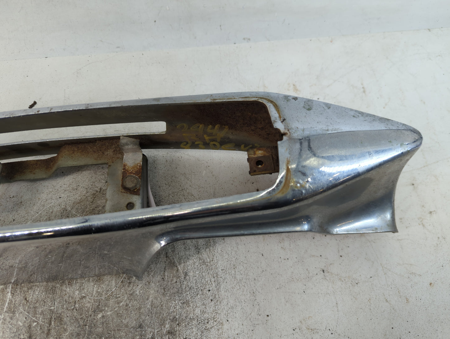 1983 Cadillac Deville Rear Center Lid Brake Light Tail Light Fits Fits 1998 1999 2000 2001 2002 2003 2004 OEM Used Auto Parts - Oemusedautoparts1.com