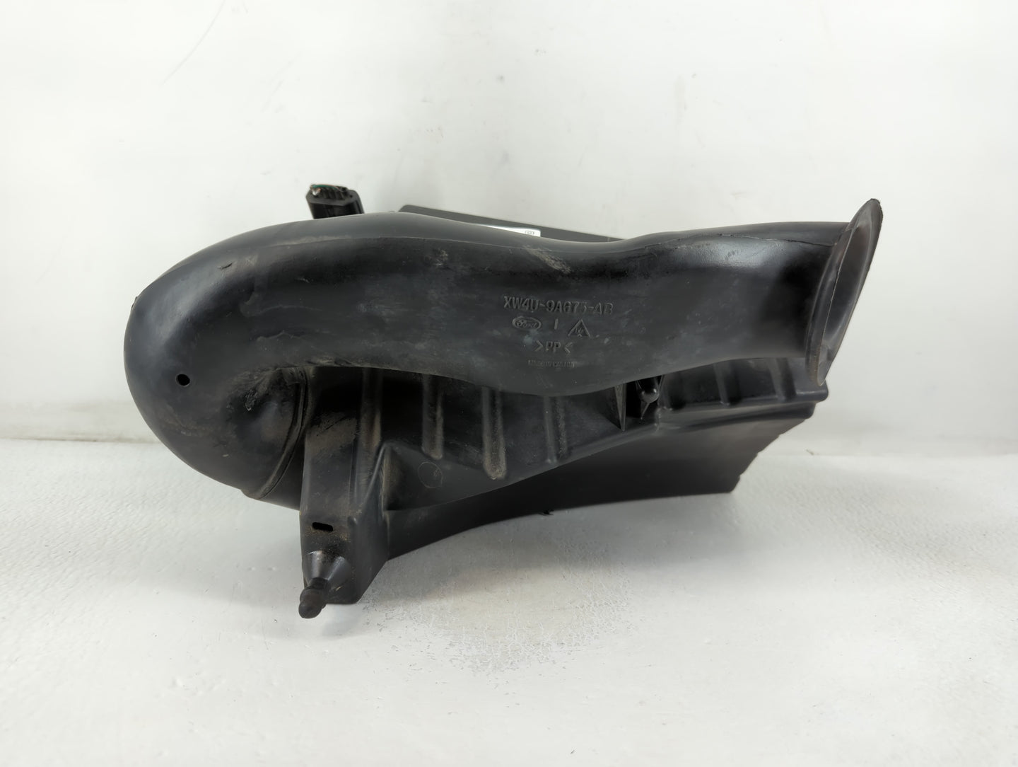 2000 Lincoln Ls Air Cleaner Intake-duct Hose Tube - Oemusedautoparts1.com