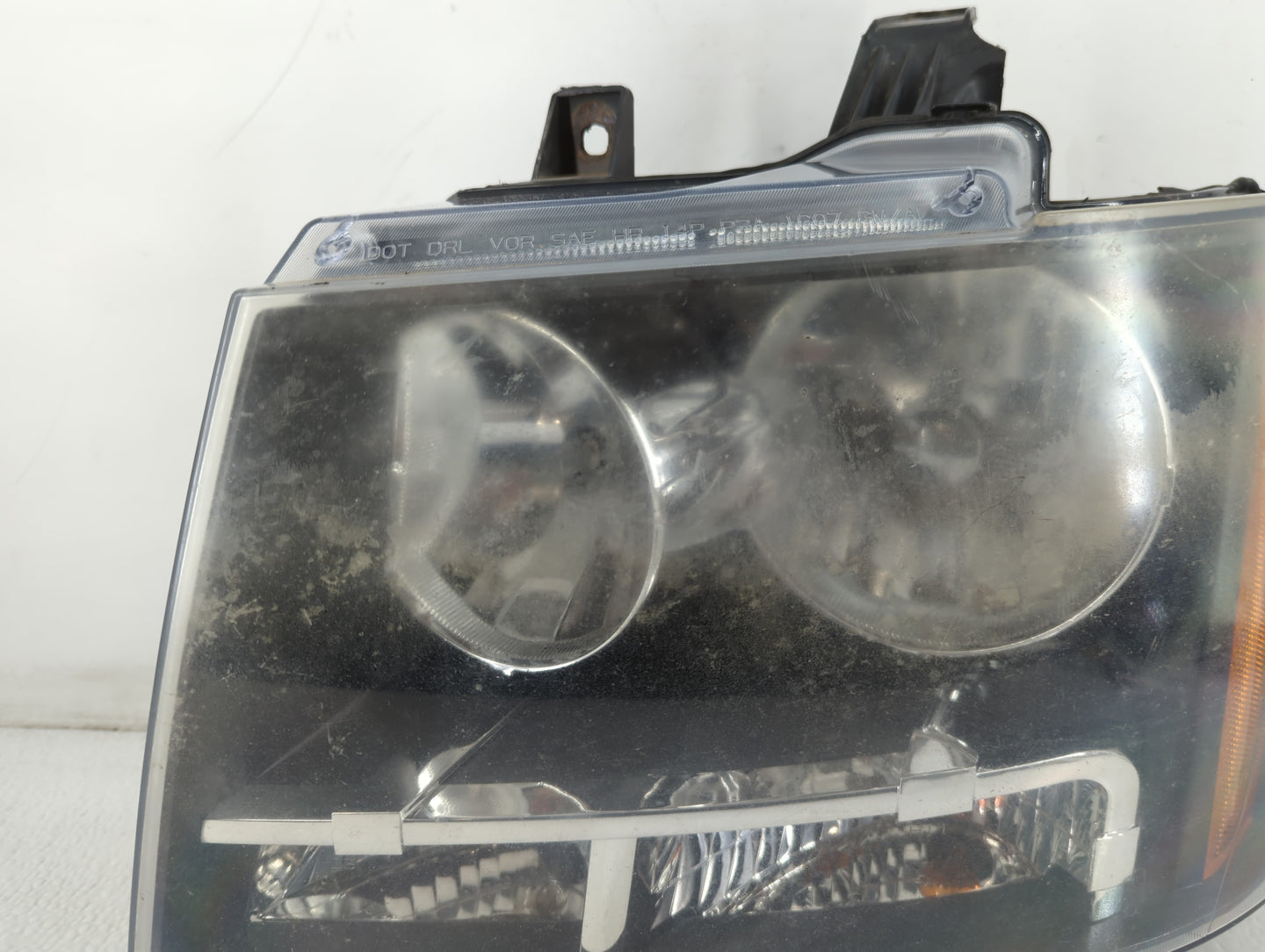 2007 Chevrolet Suburban 1500 Driver Left Oem Head Light Headlight Lamp - Oemusedautoparts1.com