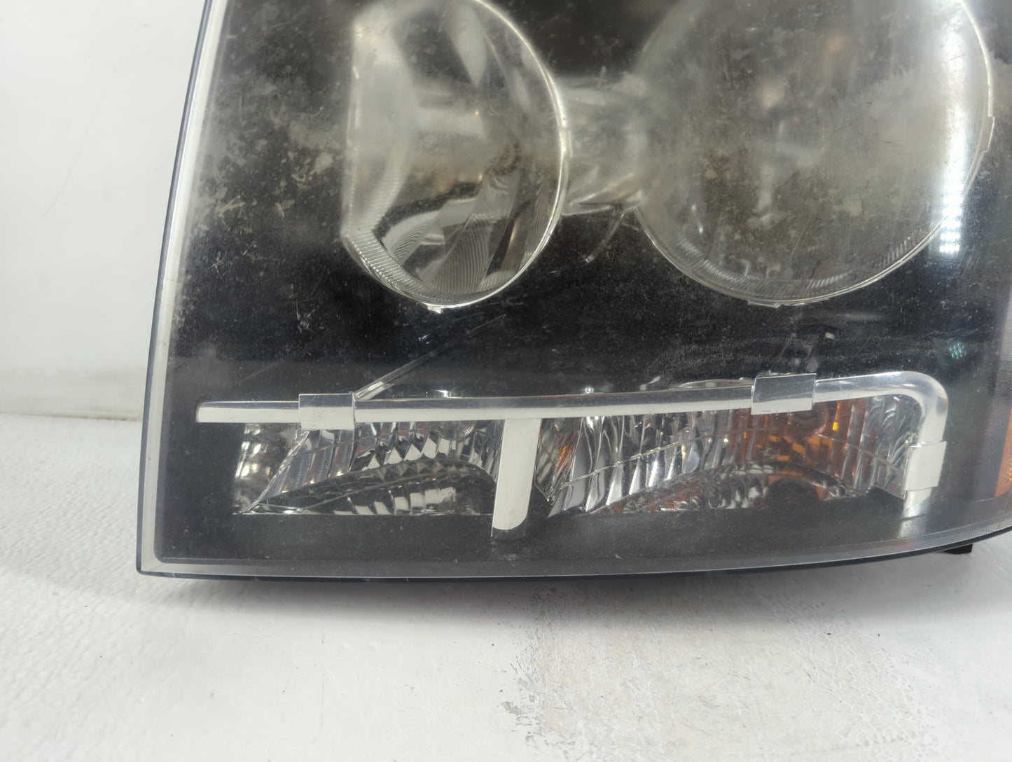 2007 Chevrolet Suburban 1500 Driver Left Oem Head Light Headlight Lamp - Oemusedautoparts1.com
