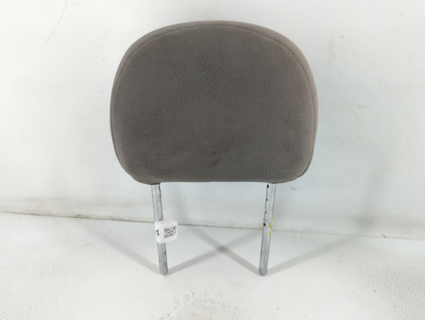 2002 Ford Focus Headrest Head Rest Front Driver Passenger Seat Fits OEM Used Auto Parts - Oemusedautoparts1.com