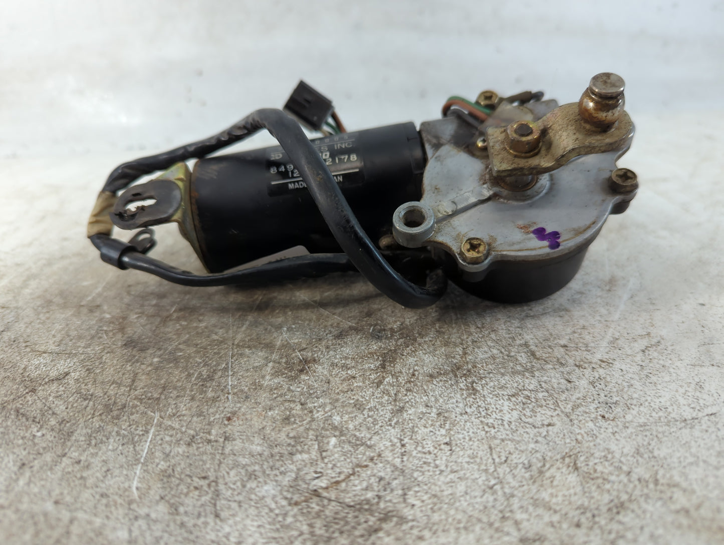 1987-1995 Jeep Wrangler Front Windshield Wiper Motor P/N:849100-2178 Fits Fits 1987 1988 1989 1990 1991 1992 1993 1994 1995 OEM Used Auto Parts - Oemusedautoparts1.com