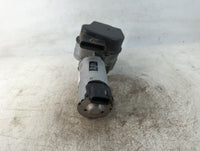 1992 Pontiac Grand Prix Front Windshield Wiper Motor P/N:22110616 Fits OEM Used Auto Parts - Oemusedautoparts1.com