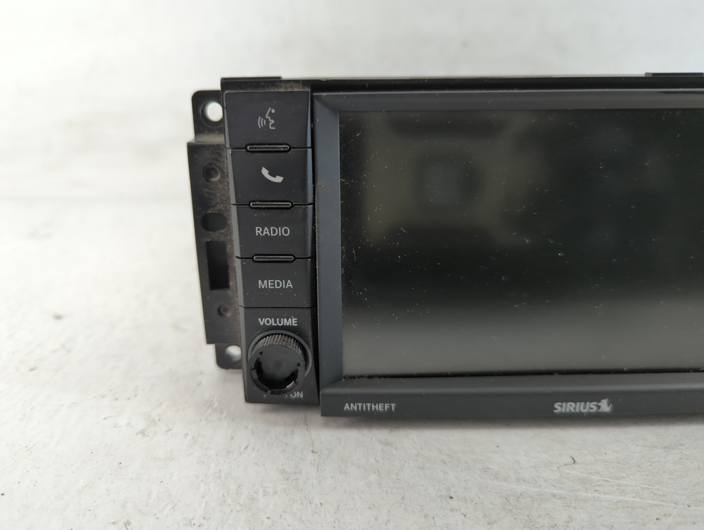 2019 Dodge Caravan Radio AM FM Cd Player Receiver Replacement P/N:P68433486AB Fits Fits 2012 2013 2014 2015 2016 2017 2018 2020 OEM Used Auto Parts - Oemusedautoparts1.com