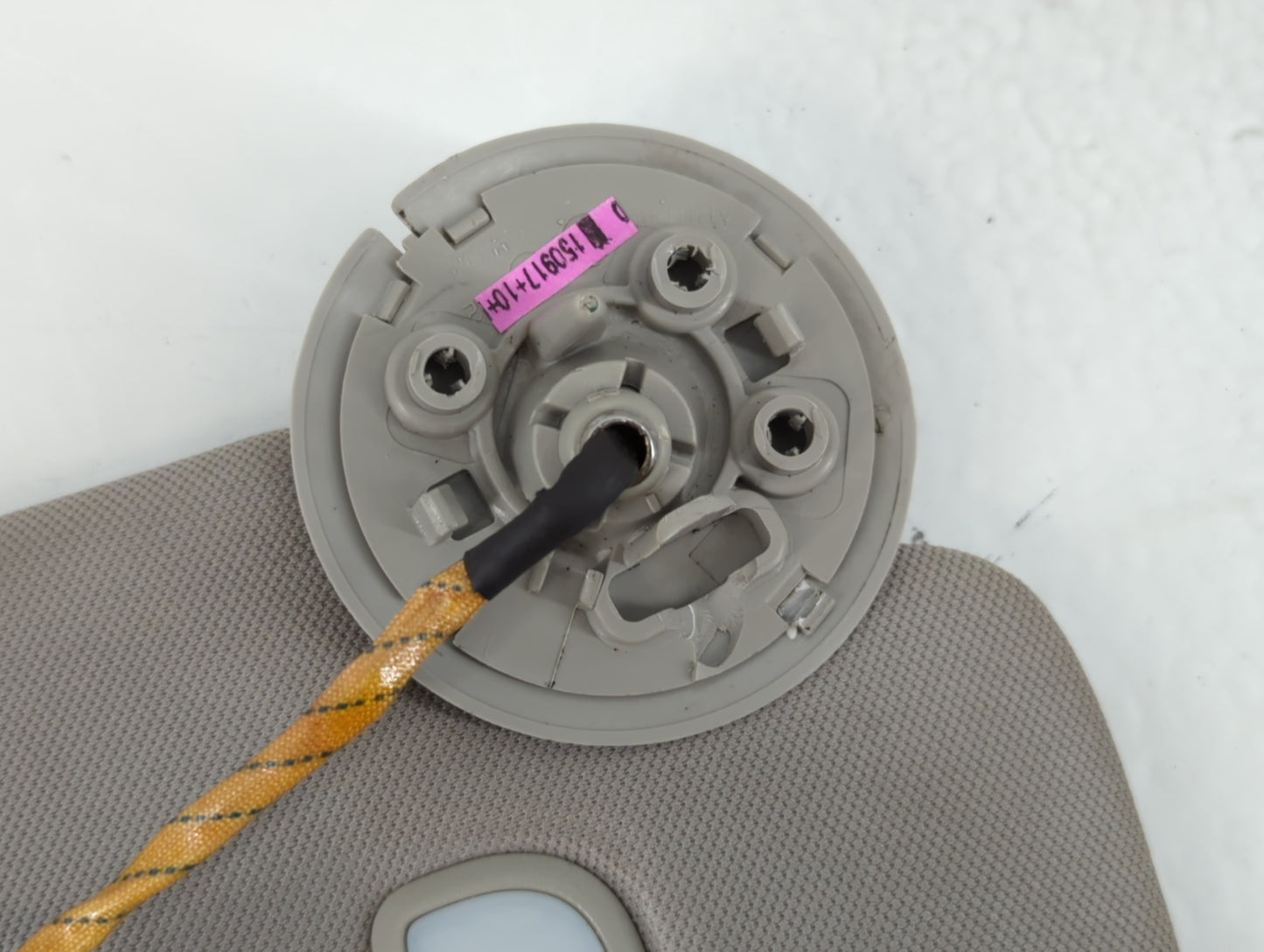 2016 Chevrolet Traverse Sun Visor Shade Replacement Passenger Right Mirror Fits OEM Used Auto Parts - Oemusedautoparts1.com