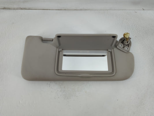 2010-2017 Chevrolet Equinox Sun Visor Shade Replacement Passenger Right Mirror Fits Fits 2010 2011 2012 2013 2014 2015 2016 2017 OEM Used Auto Parts - Oemusedautoparts1.com