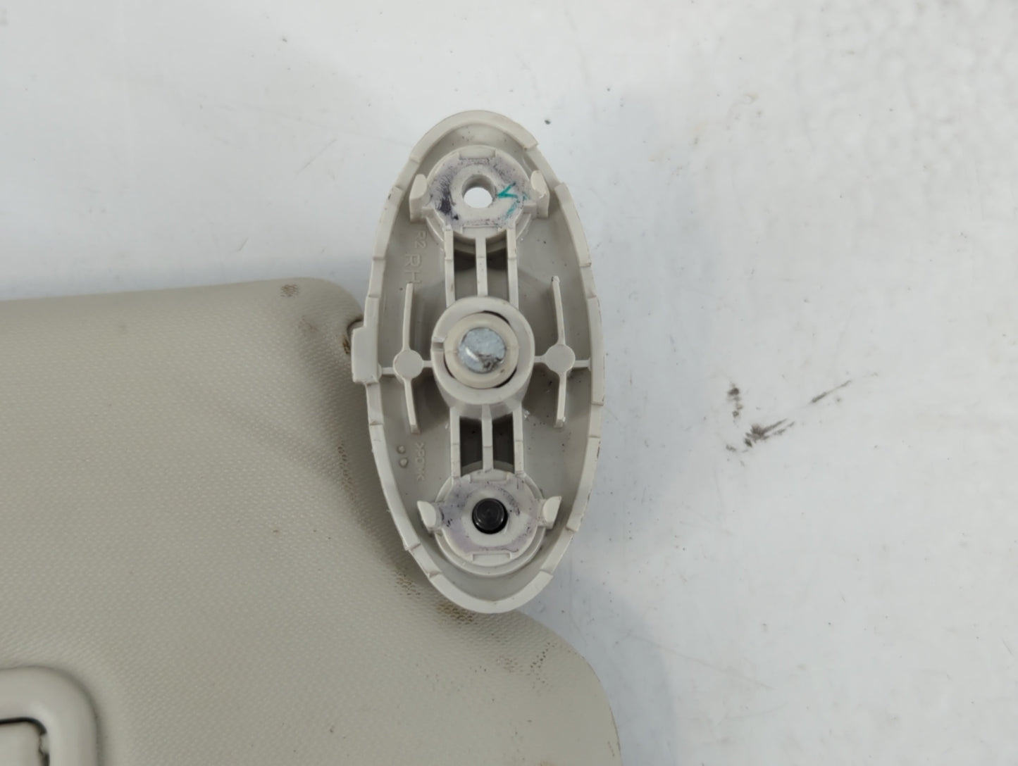 2019-2020 Ford Ecosport Sun Visor Shade Replacement Passenger Right Mirror Fits Fits 2019 2020 OEM Used Auto Parts - Oemusedautoparts1.com