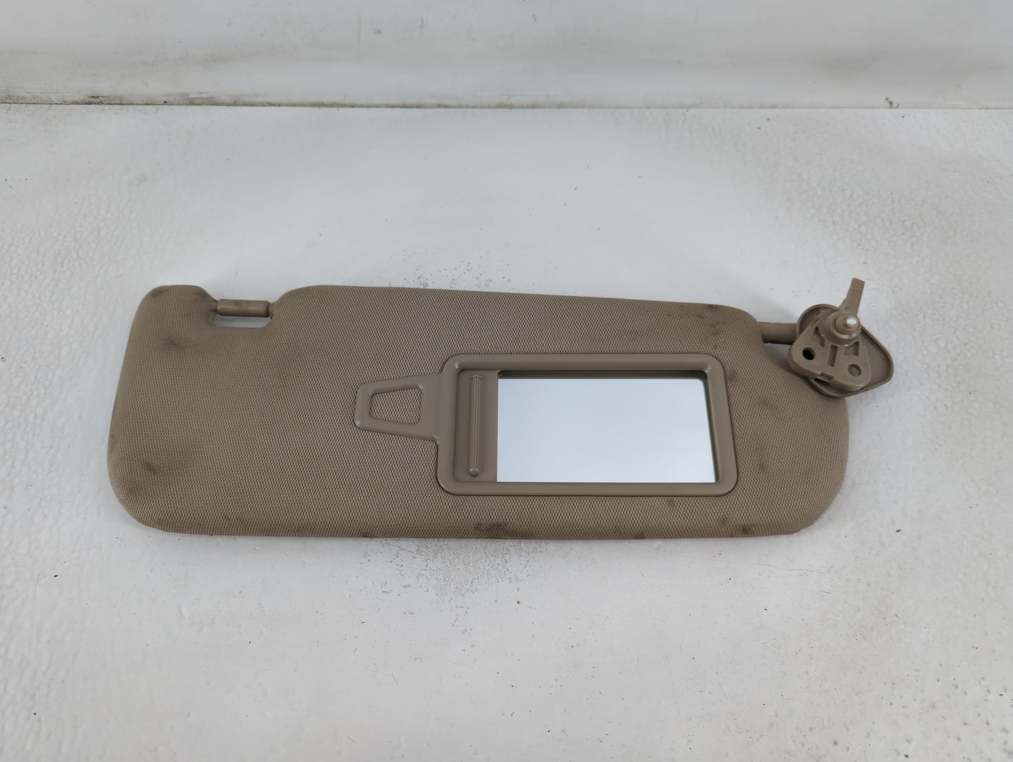 2011-2016 Kia Optima Sun Visor Shade Replacement Passenger Right Mirror Fits Fits 2011 2012 2013 2014 2015 2016 OEM Used Auto Parts - Oemusedautoparts1.com