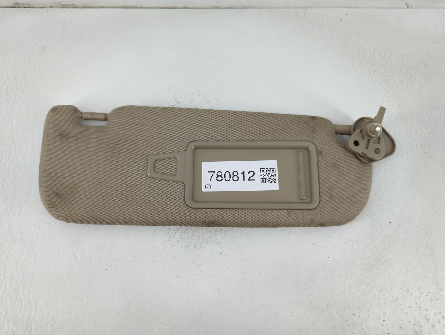 2011-2016 Kia Optima Sun Visor Shade Replacement Passenger Right Mirror Fits Fits 2011 2012 2013 2014 2015 2016 OEM Used Auto Parts - Oemusedautoparts1.com