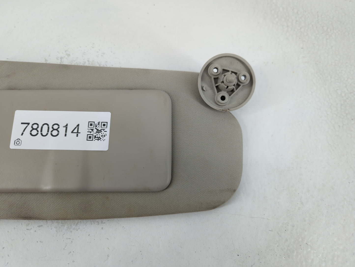 2005-2010 Chevrolet Cobalt Sun Visor Shade Replacement Passenger Right Mirror Fits Fits 2005 2006 2007 2008 2009 2010 OEM Used Auto Parts - Oemusedautoparts1.com