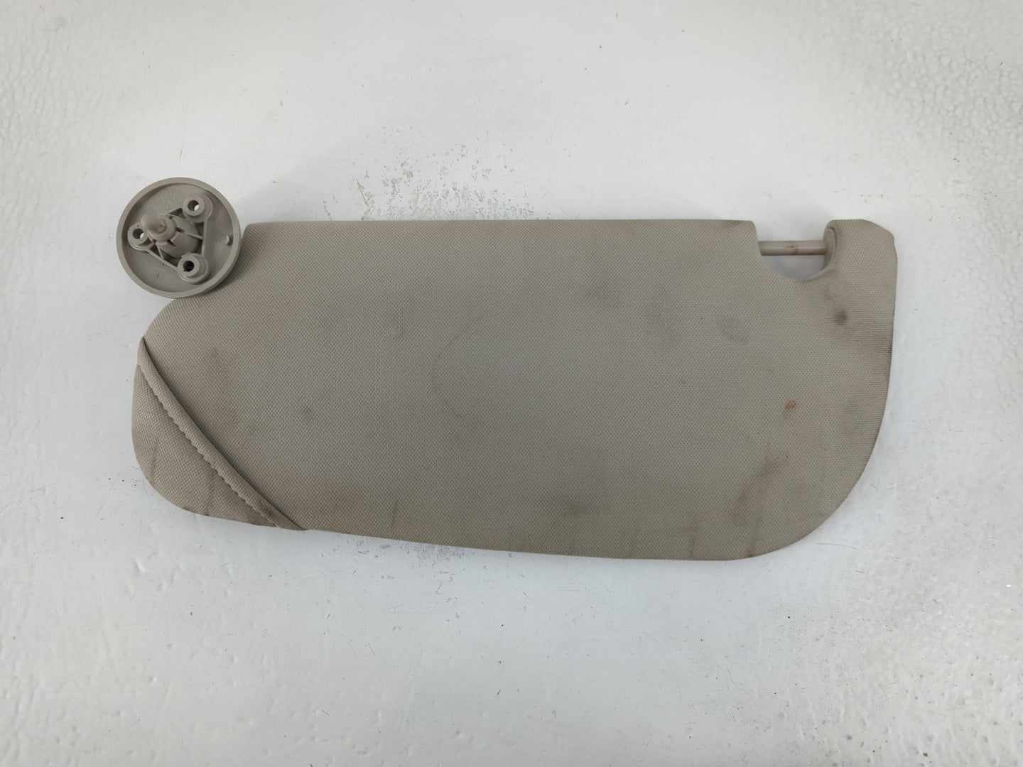 2005-2010 Chevrolet Cobalt Sun Visor Shade Replacement Driver Left Mirror Fits Fits 2005 2006 2007 2008 2009 2010 OEM Used Auto Parts - Oemusedautoparts1.com