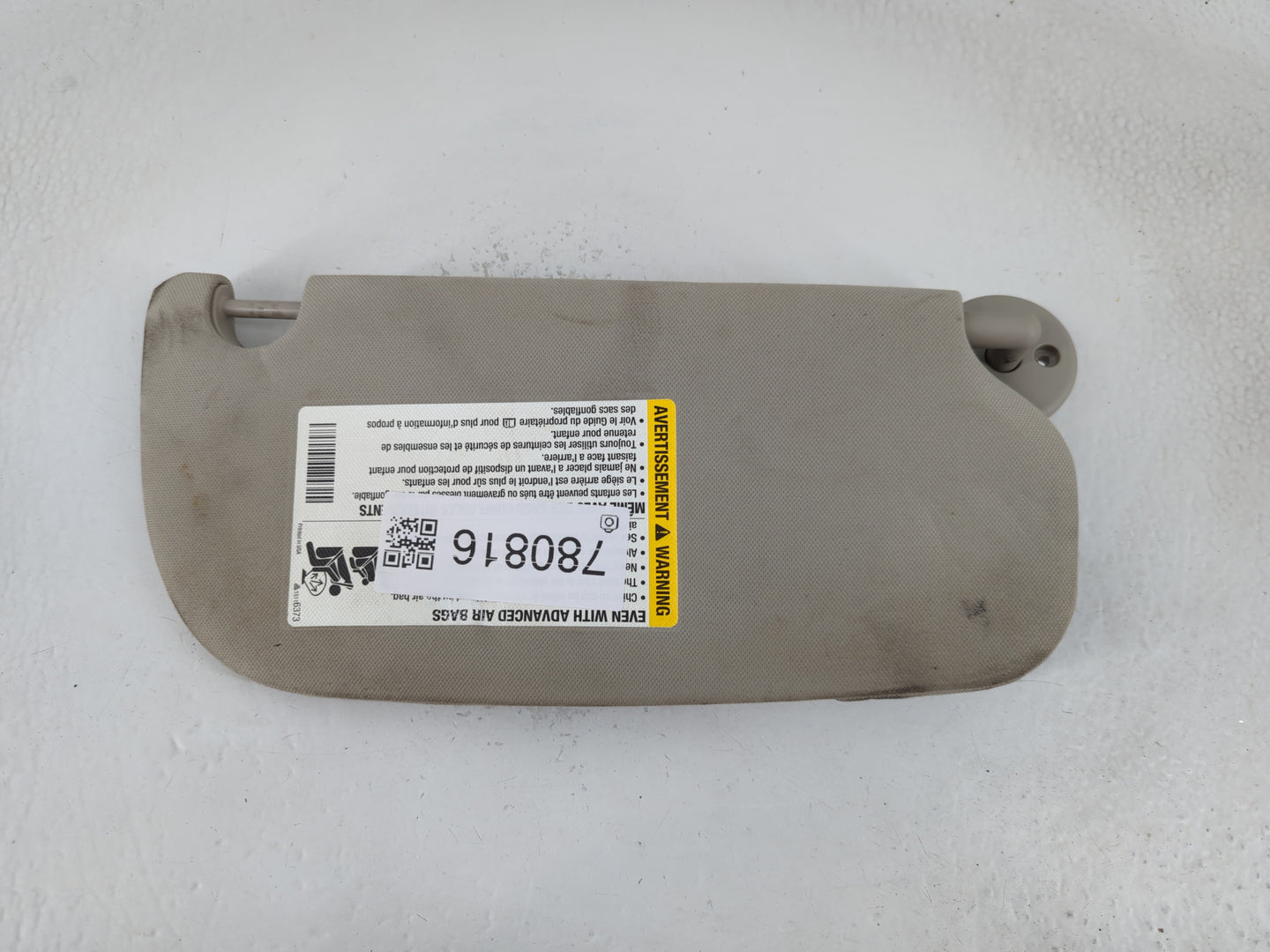 2005-2010 Chevrolet Cobalt Sun Visor Shade Replacement Driver Left Mirror Fits Fits 2005 2006 2007 2008 2009 2010 OEM Used Auto Parts - Oemusedautoparts1.com