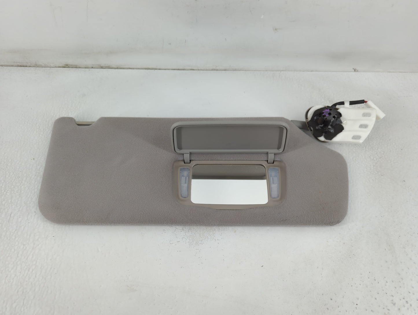 2011-2014 Toyota Sienna Sun Visor Shade Replacement Passenger Right Mirror Fits Fits 2011 2012 2013 2014 OEM Used Auto Parts - Oemusedautoparts1.com