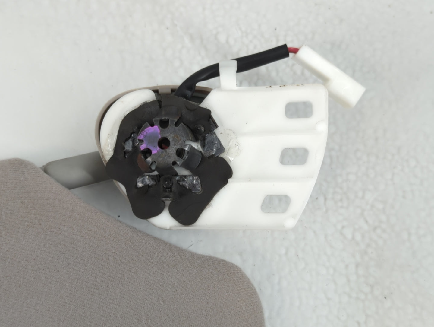 2011-2014 Toyota Sienna Sun Visor Shade Replacement Passenger Right Mirror Fits Fits 2011 2012 2013 2014 OEM Used Auto Parts - Oemusedautoparts1.com