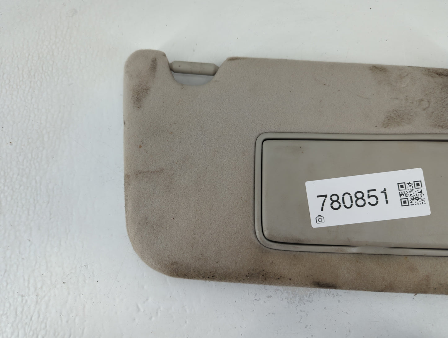 2013-2019 Nissan Sentra Sun Visor Shade Replacement Passenger Right Mirror Fits Fits 2012 2013 2014 2015 2016 2017 2018 2019 OEM Used Auto Parts - Oemusedautoparts1.com