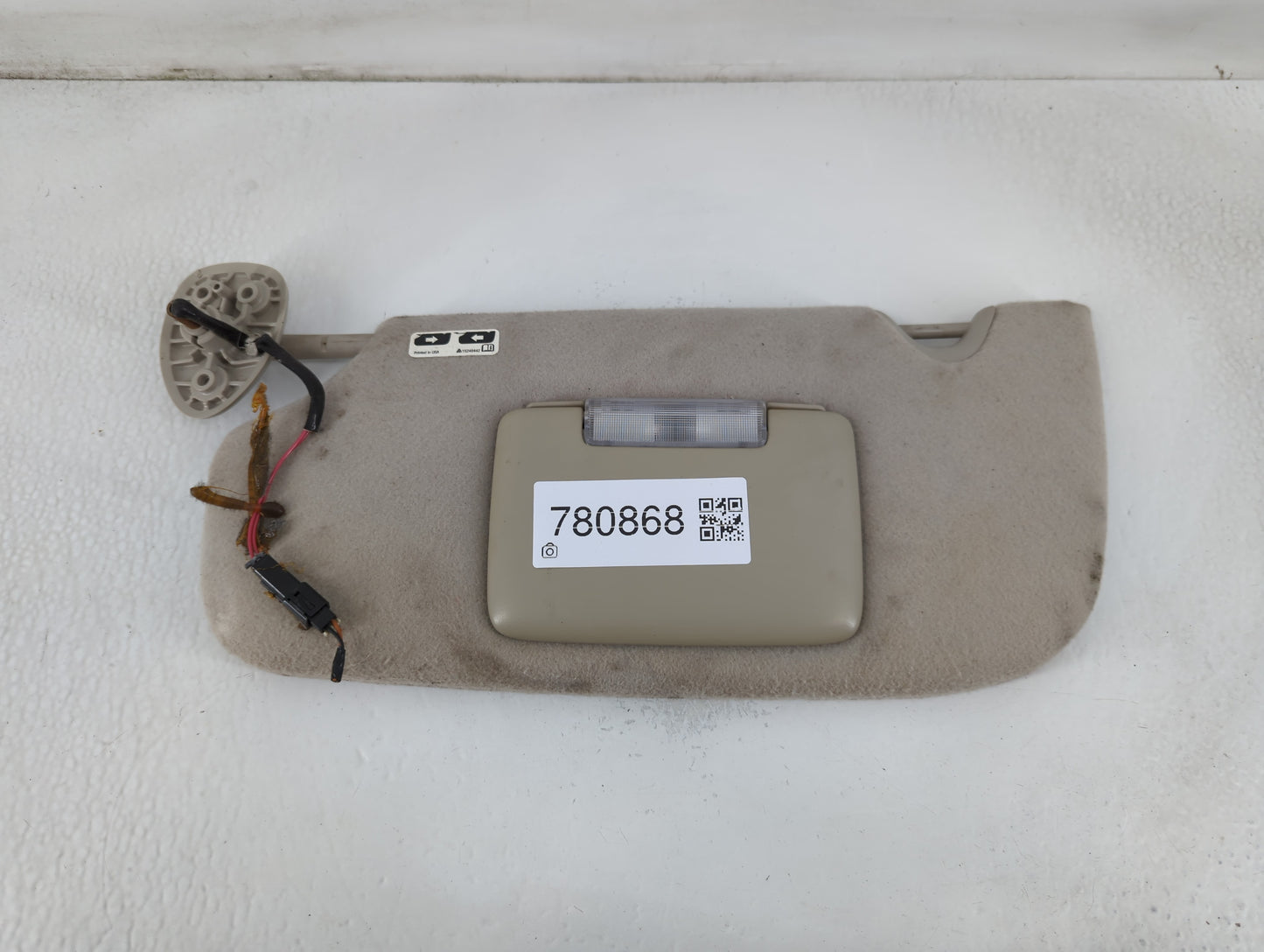 2006 Chevrolet Trail Blazer Sun Visor Shade Replacement Driver Left Mirror Fits Fits 2005 2007 OEM Used Auto Parts - Oemusedautoparts1.com