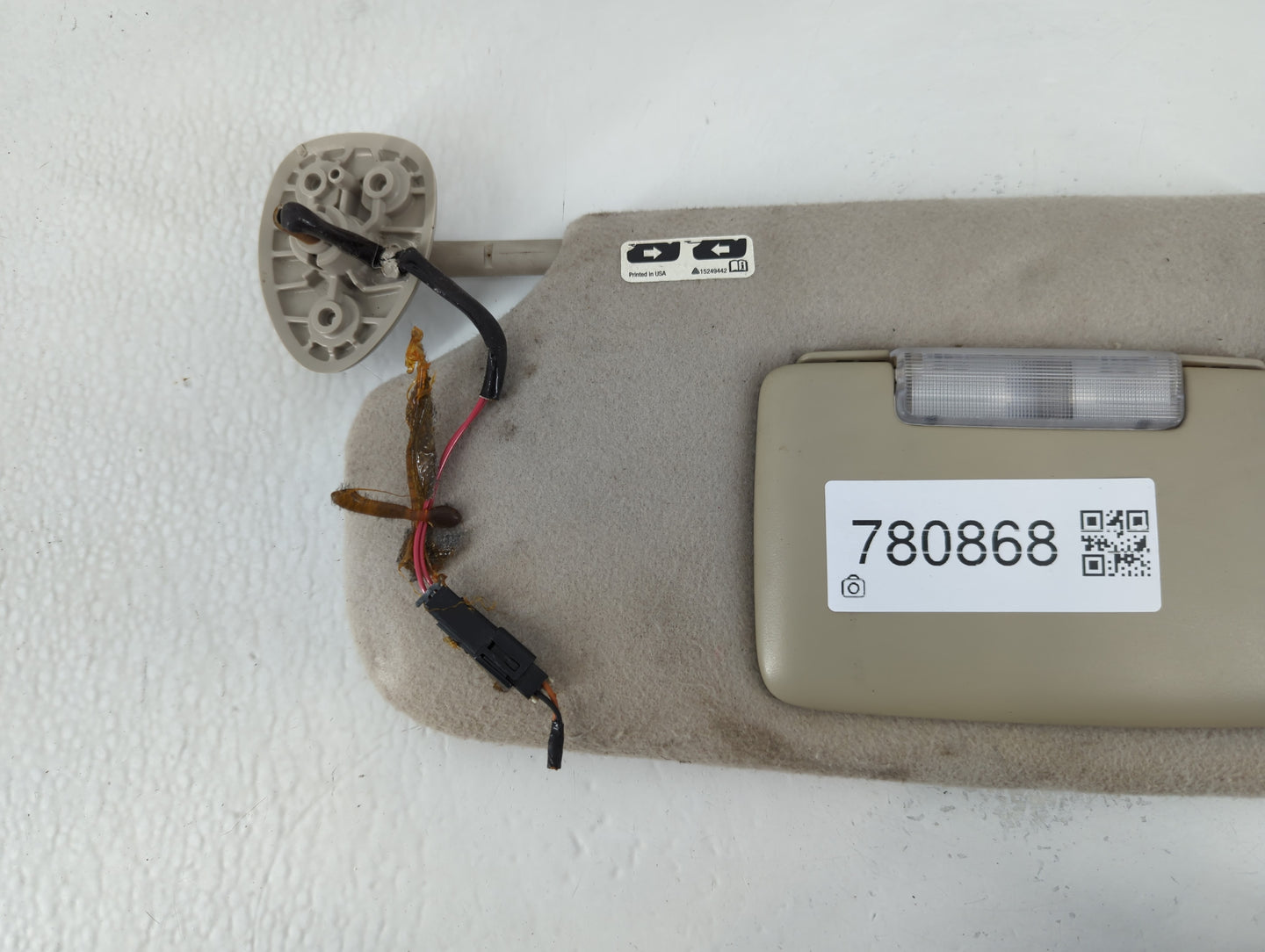 2006 Chevrolet Trail Blazer Sun Visor Shade Replacement Driver Left Mirror Fits Fits 2005 2007 OEM Used Auto Parts - Oemusedautoparts1.com