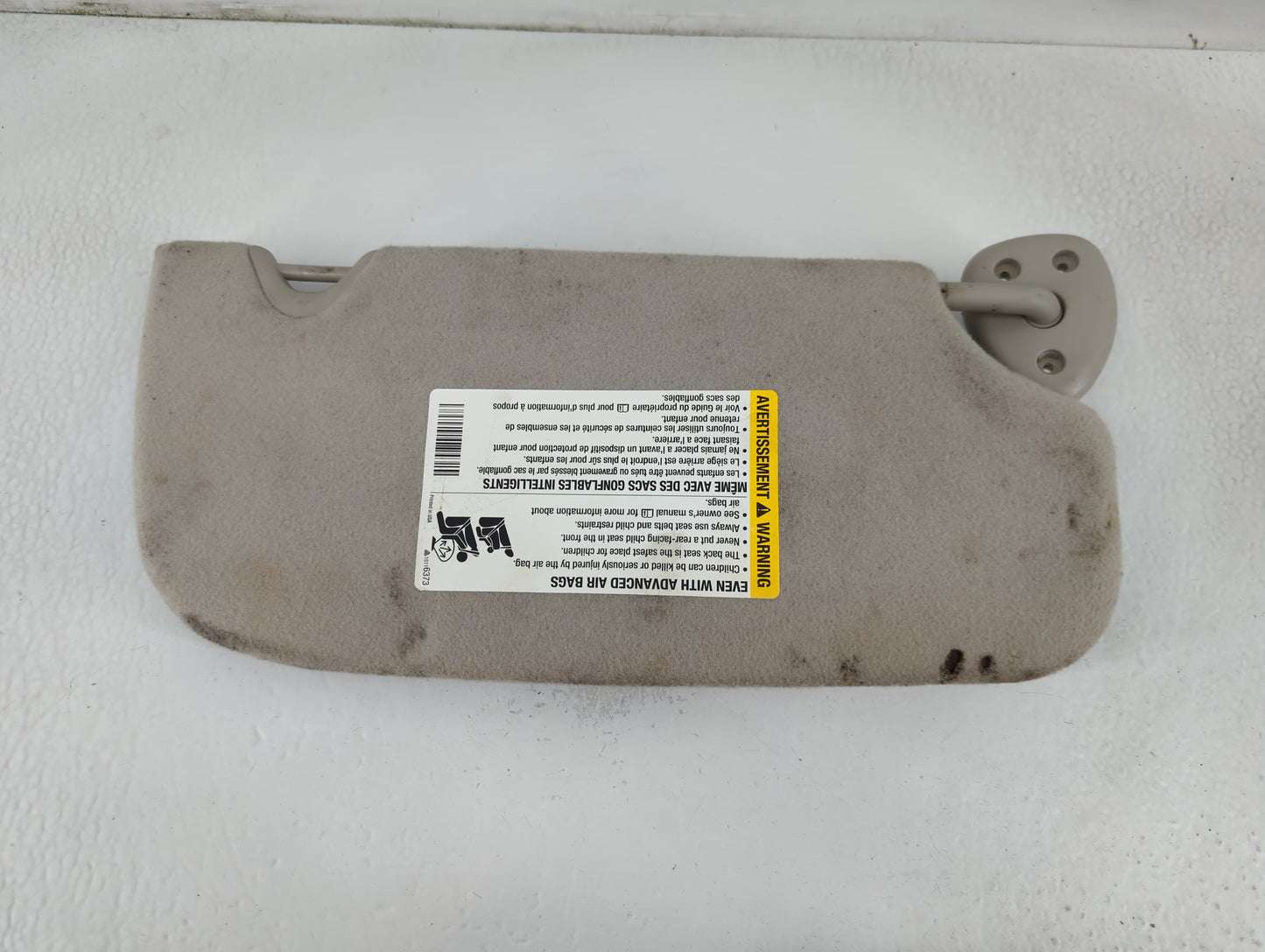 2006 Chevrolet Trail Blazer Sun Visor Shade Replacement Driver Left Mirror Fits Fits 2005 2007 OEM Used Auto Parts - Oemusedautoparts1.com