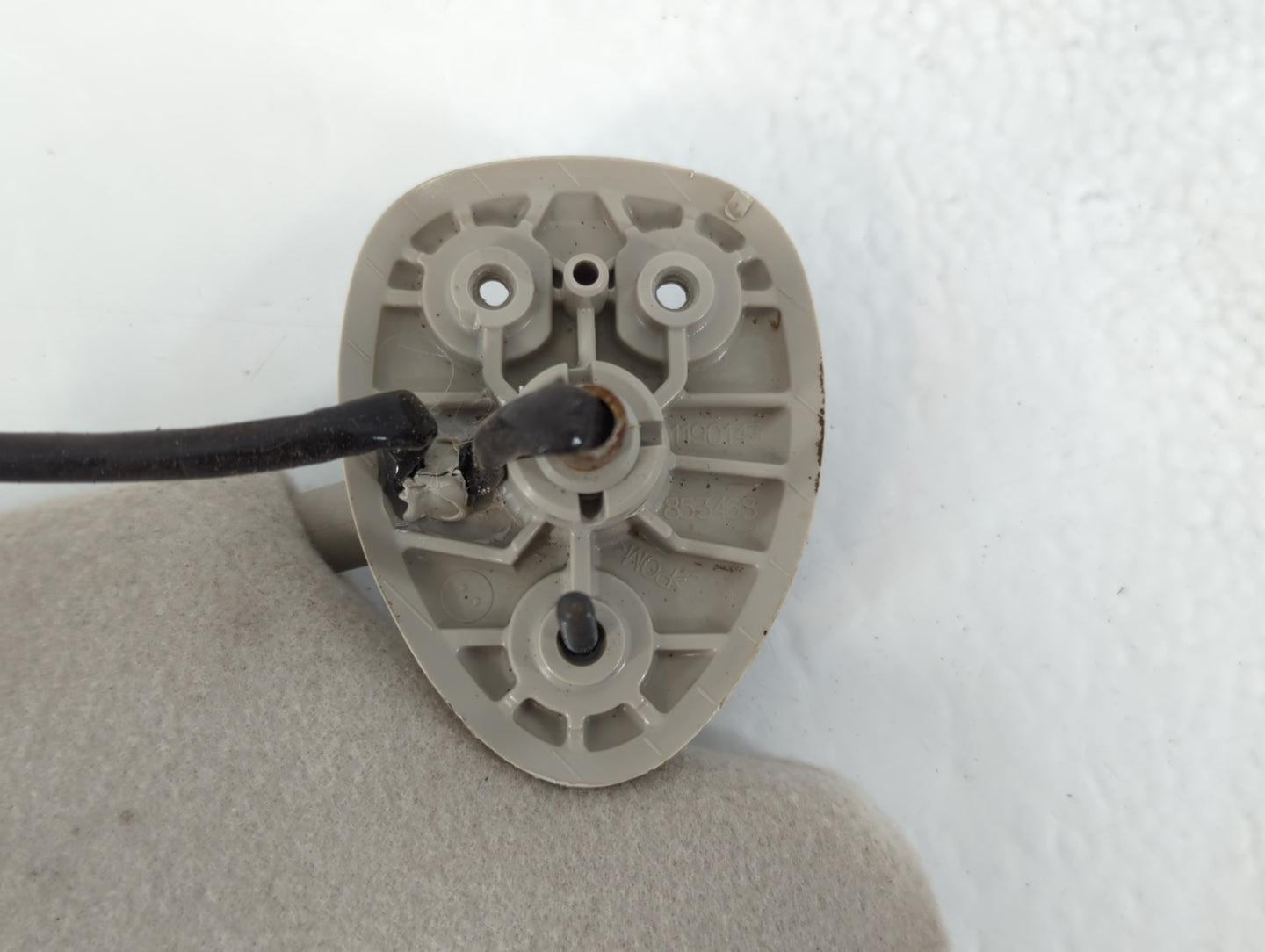 2005-2007 Chevrolet Trailblazer Sun Visor Shade Replacement Passenger Right Mirror Fits Fits 2005 2006 2007 OEM Used Auto Parts - Oemusedautoparts1.com