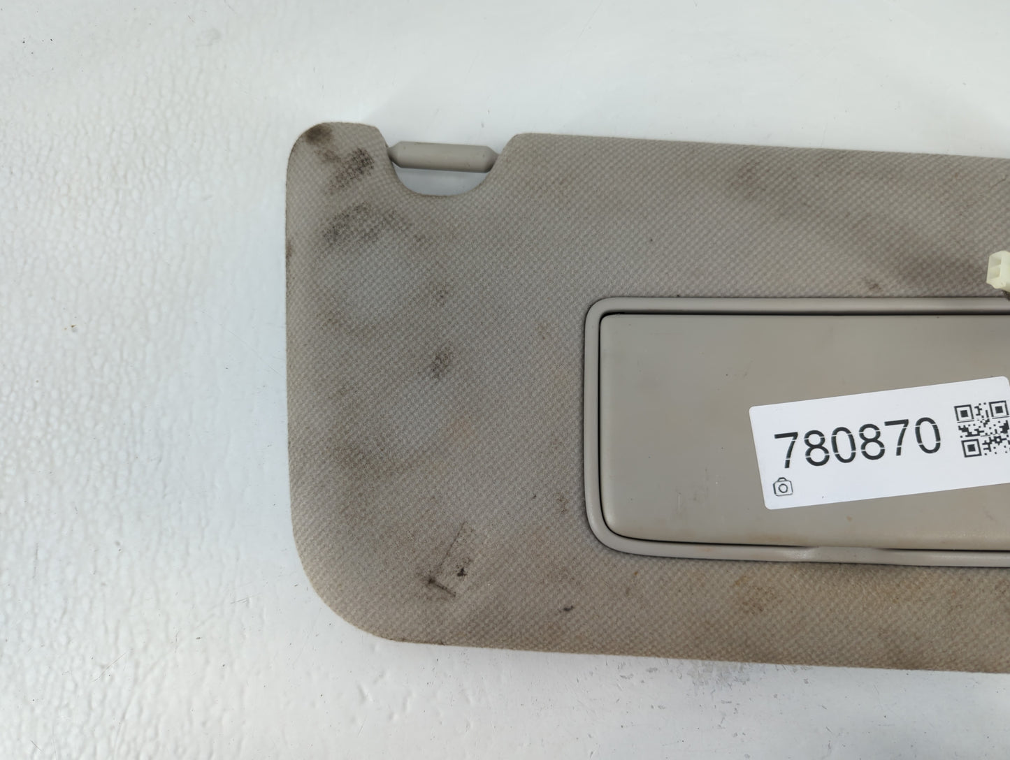 2013-2019 Nissan Sentra Sun Visor Shade Replacement Passenger Right Mirror Fits Fits 2013 2014 2015 2016 2017 2018 2019 OEM Used Auto Parts - Oemusedautoparts1.com