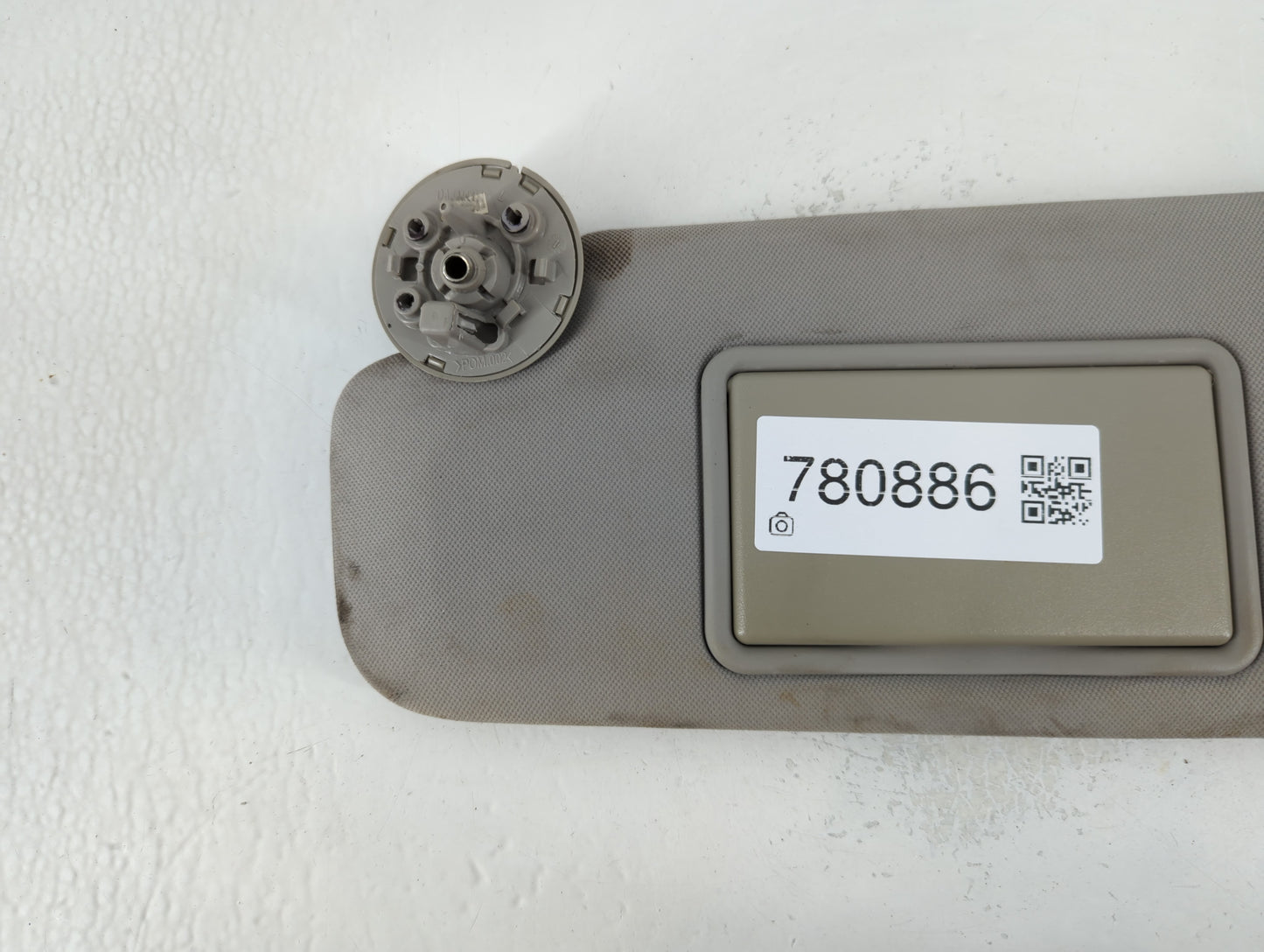 2004-2012 Chevrolet Malibu Sun Visor Shade Replacement Driver Left Mirror Fits Fits 2004 2005 2008 2009 2010 2011 2012 OEM Used Auto Parts - Oemusedautoparts1.com