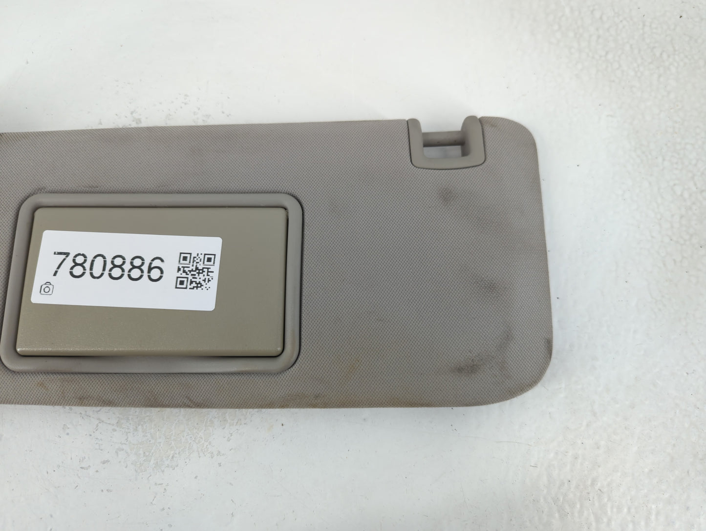 2004-2012 Chevrolet Malibu Sun Visor Shade Replacement Driver Left Mirror Fits Fits 2004 2005 2008 2009 2010 2011 2012 OEM Used Auto Parts - Oemusedautoparts1.com