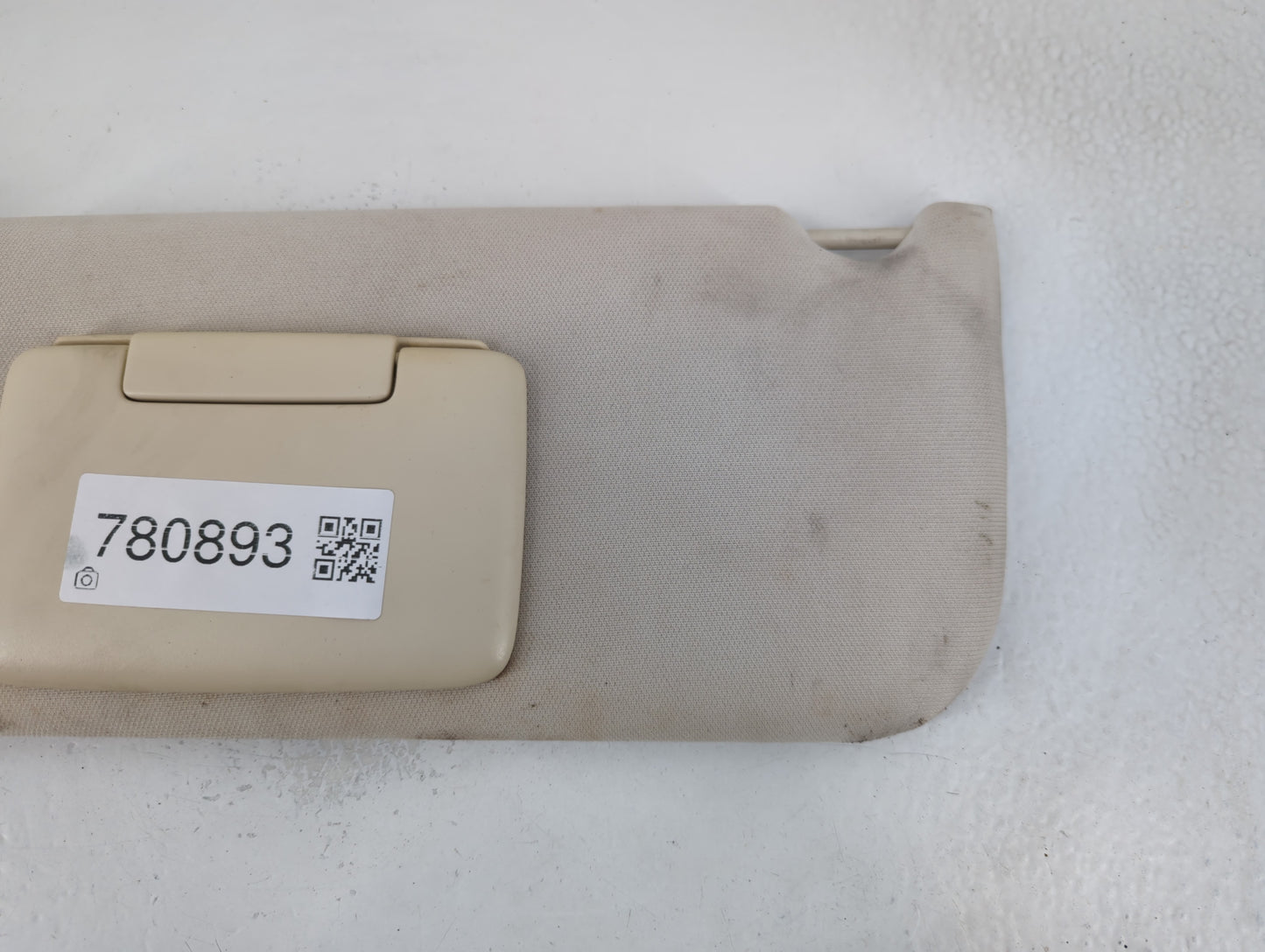 2008-2010 Dodge Charger Sun Visor Shade Replacement Passenger Right Mirror Fits Fits 2008 2009 2010 OEM Used Auto Parts - Oemusedautoparts1.com