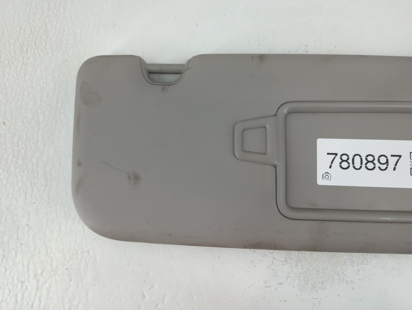2017-2018 Kia Forte Sun Visor Shade Replacement Passenger Right Mirror Fits Fits 2017 2018 OEM Used Auto Parts - Oemusedautoparts1.com