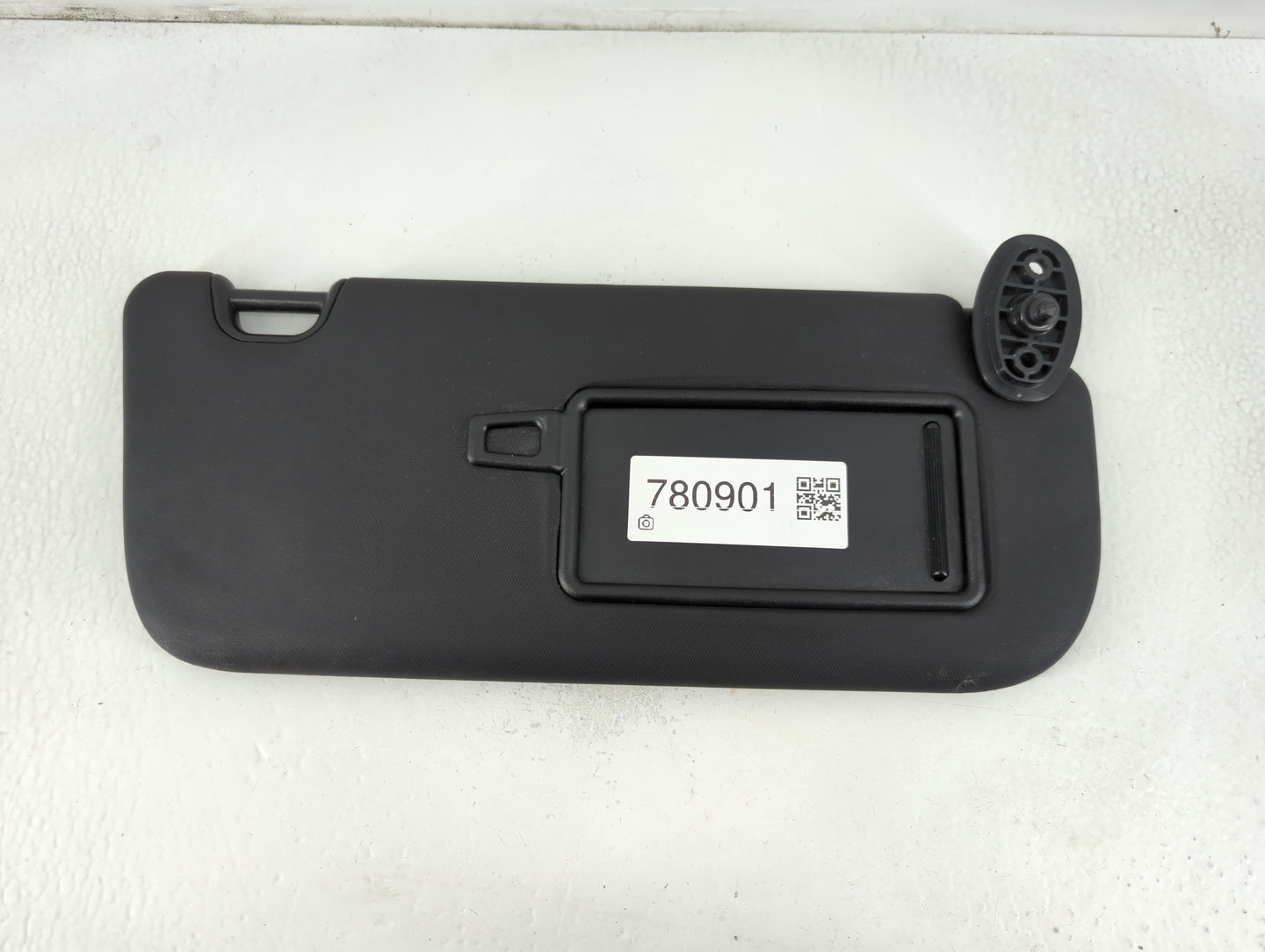 2014-2019 Kia Soul Sun Visor Shade Replacement Passenger Right Mirror Fits Fits 2014 2015 2016 2017 2018 2019 OEM Used Auto Parts - Oemusedautoparts1.com