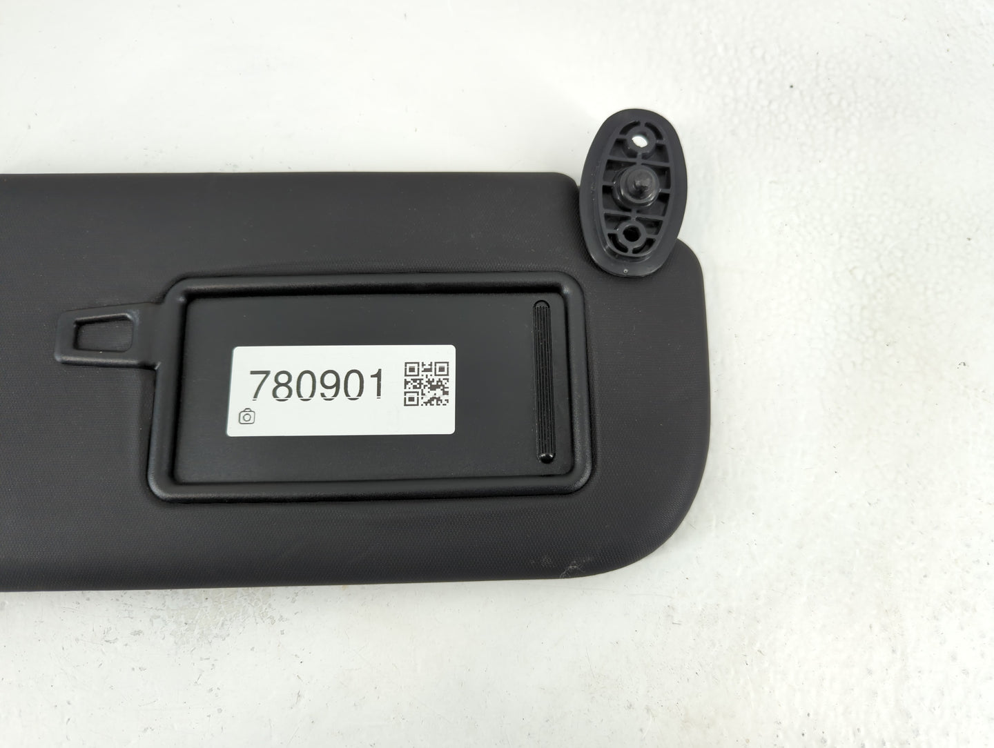 2014-2019 Kia Soul Sun Visor Shade Replacement Passenger Right Mirror Fits Fits 2014 2015 2016 2017 2018 2019 OEM Used Auto Parts - Oemusedautoparts1.com