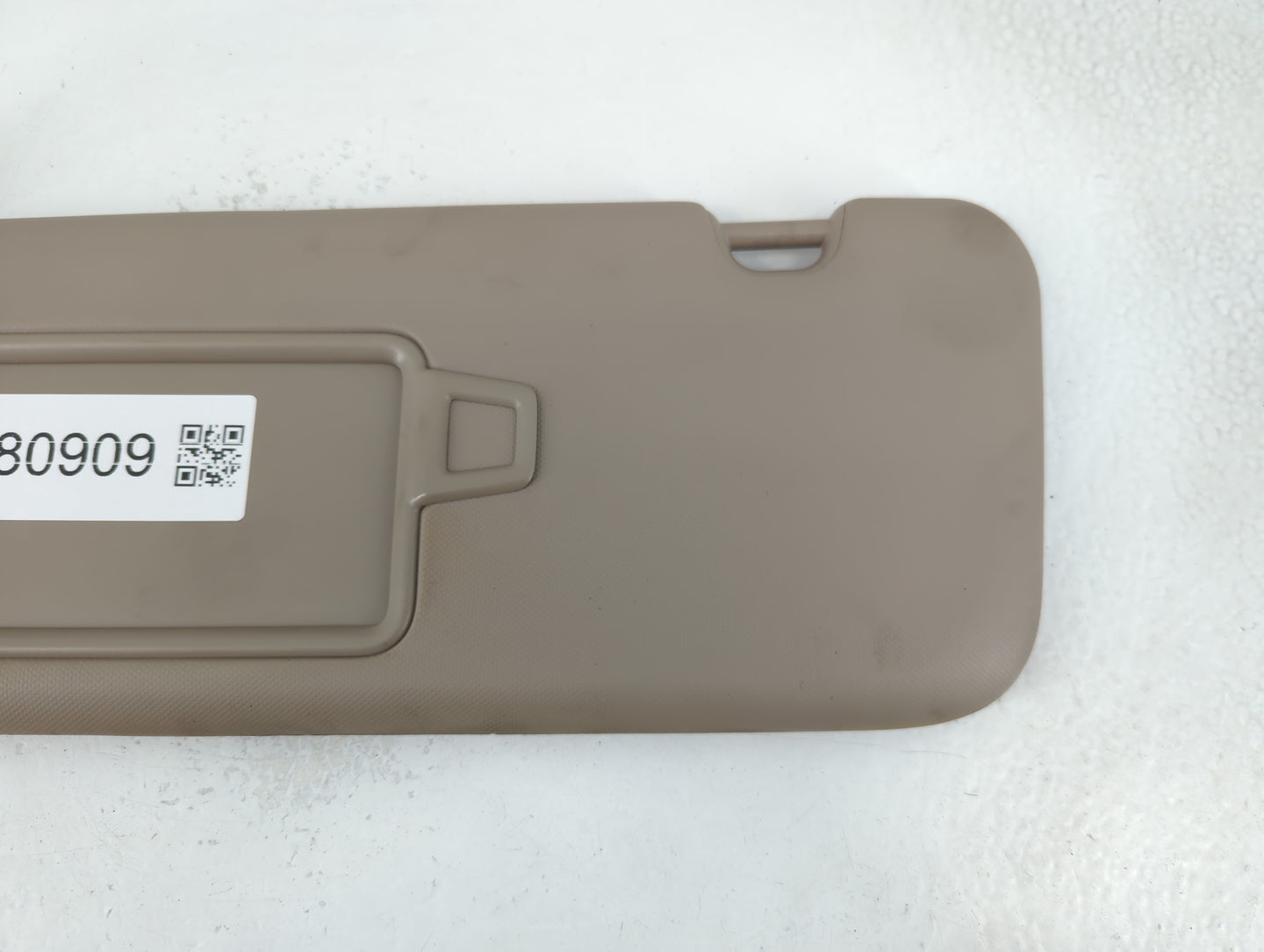 2017-2020 Hyundai Elantra Sun Visor Shade Replacement Driver Left Mirror Fits Fits 2017 2018 2019 2020 OEM Used Auto Parts - Oemusedautoparts1.com