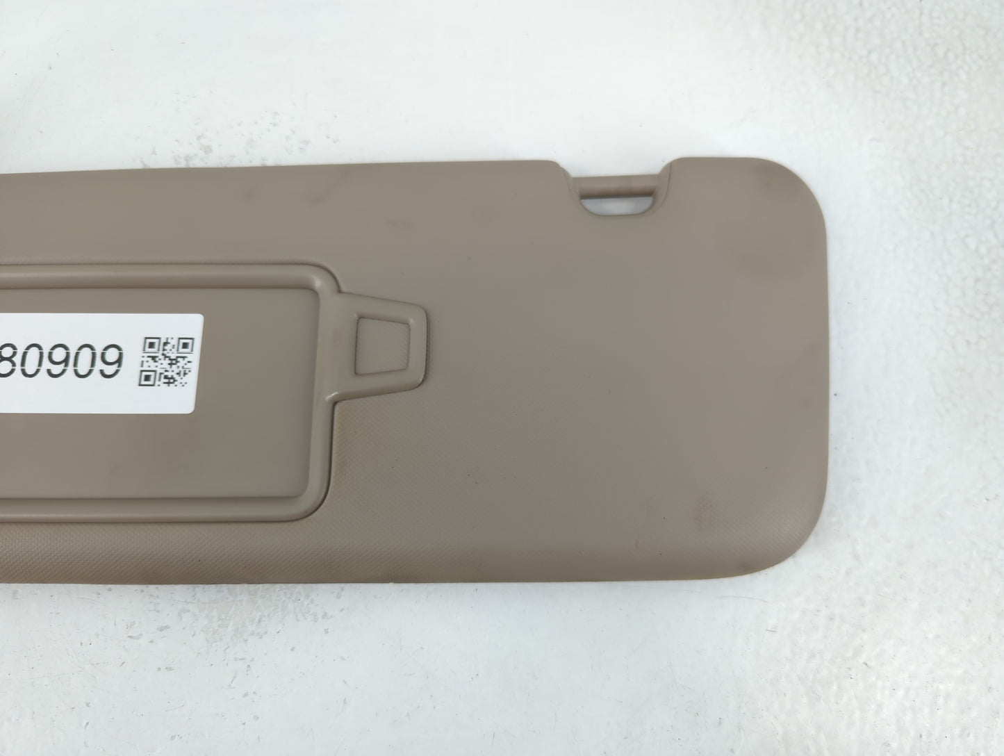 2017-2020 Hyundai Elantra Sun Visor Shade Replacement Driver Left Mirror Fits Fits 2017 2018 2019 2020 OEM Used Auto Parts - Oemusedautoparts1.com